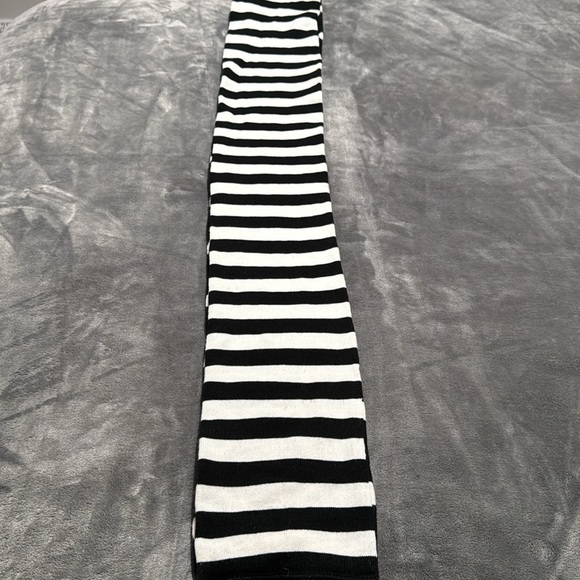 NWOT Black and white scarf 82 inches long polka dots and stripes - Picture 3 of 6